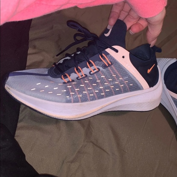 Nike - Picture 6 of 7